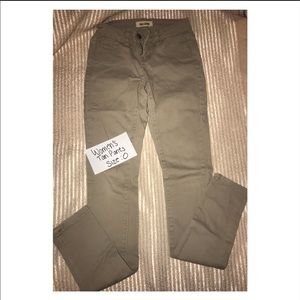 Women’s Tan Pants